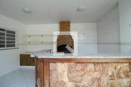 Casa de condomínio à venda com 250m², 3 quartos e 3 vagasChurrasqueira