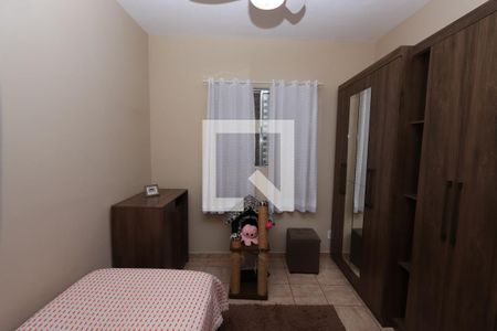 Casa à venda com 325m², 4 quartos e 2 vagasQuarto 4