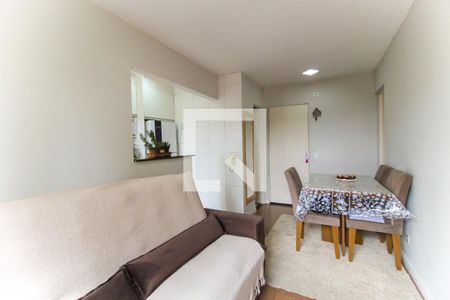 Sala de apartamento para alugar com 2 quartos, 40m² em Vila Nova Curuçá, São Paulo