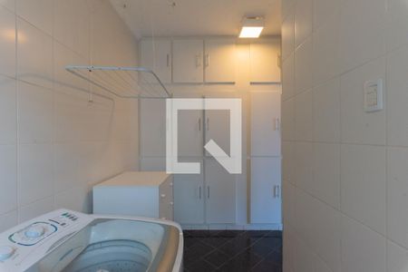 Casa à venda com 264m², 4 quartos e 4 vagasLavanderia