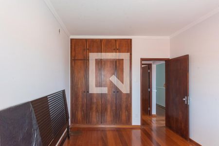 Casa à venda com 264m², 4 quartos e 4 vagasQuarto 2