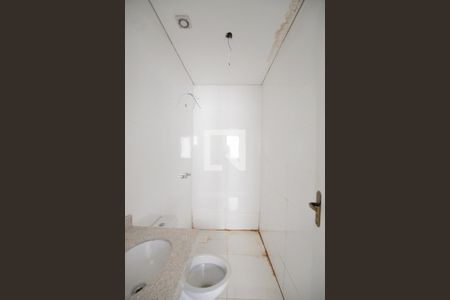 Banheiro da Suíte 1 de casa à venda com 2 quartos, 78m² em Hípica, Porto Alegre