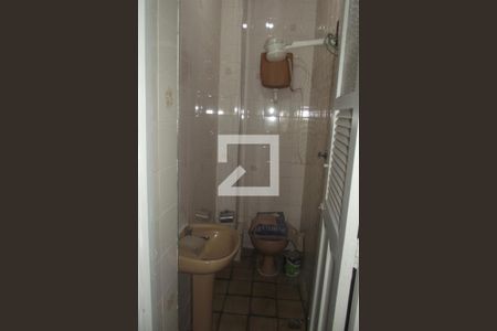 Banheiro de apartamento para alugar com 2 quartos, 50m² em Abolição, Rio de Janeiro