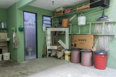 Casa à venda com 214m², 3 quartos e 2 vagasÁrea de Serviço