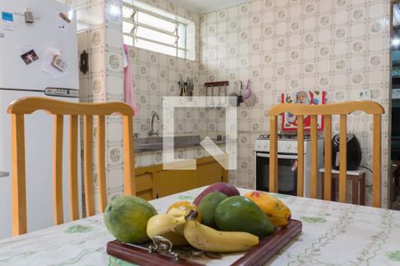 Casa à venda com 214m², 3 quartos e 2 vagasCozinha