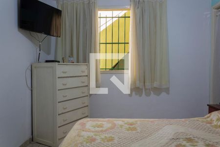 Casa à venda com 214m², 3 quartos e 2 vagasQuarto 3