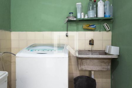 Casa à venda com 214m², 3 quartos e 2 vagasÁrea de Serviço