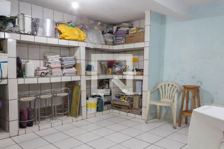 Casa à venda com 214m², 3 quartos e 2 vagasQuarto de Serviço