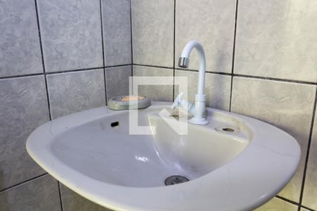 Casa à venda com 214m², 3 quartos e 2 vagasBanheiro de serviço