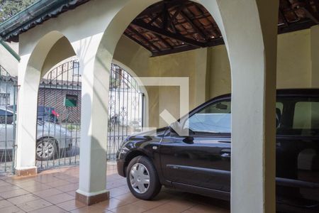 Casa à venda com 214m², 3 quartos e 2 vagasGaragem