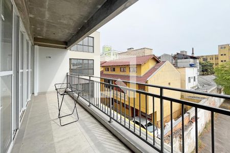 Apartamento à venda com 105m², 2 quartos e 1 vagaVaranda