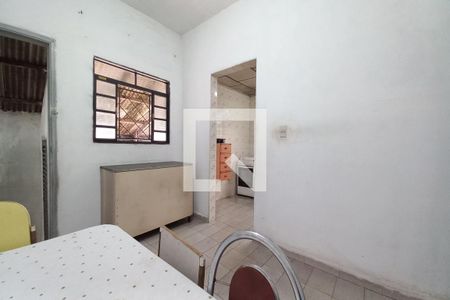 Casa à venda com 250m², 2 quartos e 2 vagas Casa à venda com 250m², 2 quartos e 2 vagasCopa