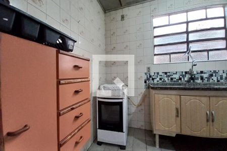 Casa à venda com 250m², 2 quartos e 2 vagas Casa à venda com 250m², 2 quartos e 2 vagasCozinha