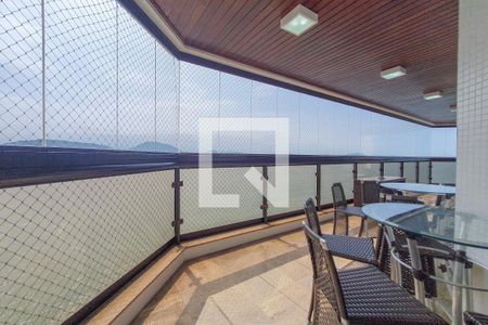 Apartamento para alugar com 250m², 4 quartos e 3 vagasVaranda