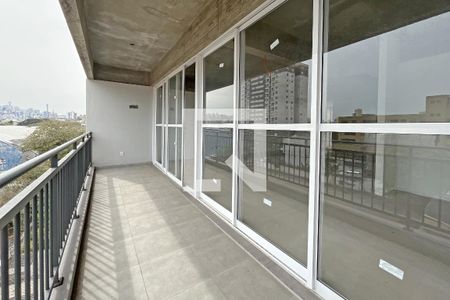 Apartamento à venda com 105m², 2 quartos e 1 vagaVaranda