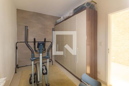 Casa à venda com 180m², 3 quartos e 2 vagasQuarto Casa 2