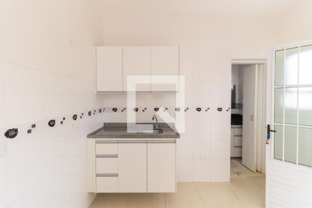 Casa à venda com 180m², 3 quartos e 2 vagasCozinha  Casa 2