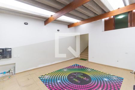 Casa à venda com 180m², 3 quartos e 2 vagasGaragem