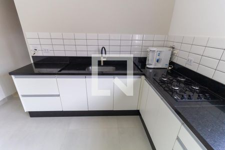 Casa à venda com 180m², 3 quartos e 2 vagasCozinha 