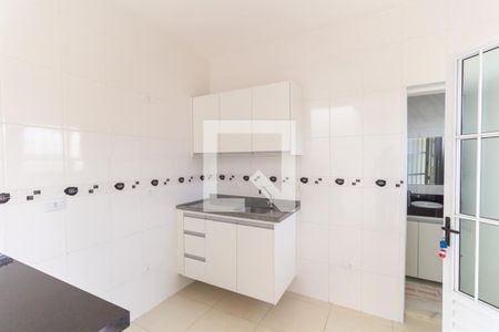 Casa à venda com 180m², 3 quartos e 2 vagasCozinha  Casa 2