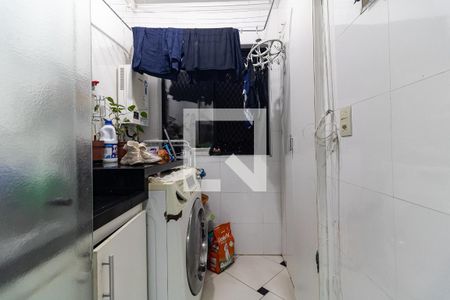 Apartamento à venda com 64m², 3 quartos e 1 vaga Apartamento à venda com 64m², 3 quartos e 1 vagaLavanderia