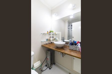 Apartamento à venda com 64m², 3 quartos e 1 vaga Apartamento à venda com 64m², 3 quartos e 1 vagaBanheiro da Suíte