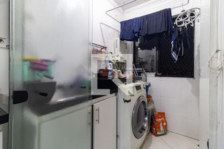 Apartamento à venda com 64m², 3 quartos e 1 vaga Apartamento à venda com 64m², 3 quartos e 1 vagaLavanderia