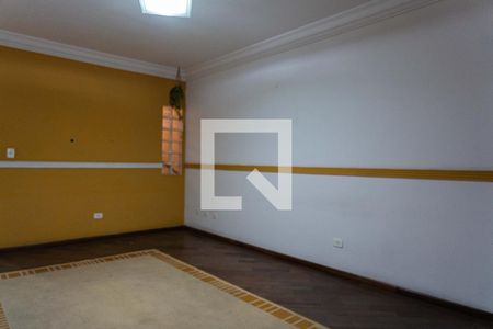 Casa à venda com 175m², 3 quartos e 4 vagasSala