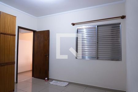 Casa à venda com 175m², 3 quartos e 4 vagasQuarto 2