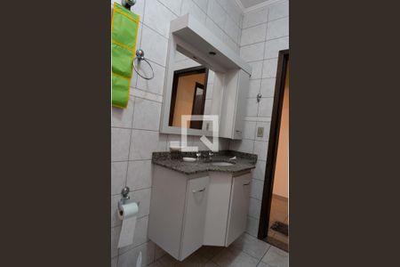 Casa à venda com 175m², 3 quartos e 4 vagasBanheiro