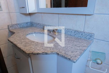 Casa à venda com 175m², 3 quartos e 4 vagasBanheiro da Suíte