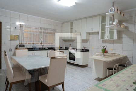 Casa à venda com 175m², 3 quartos e 4 vagasCozinha