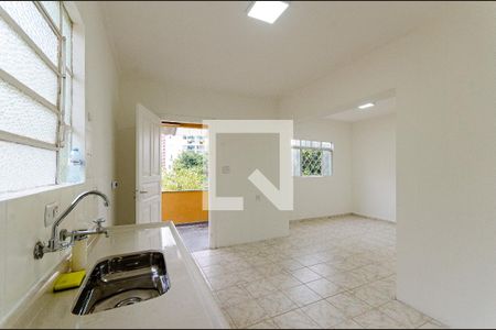 Casa para alugar com 80m², 2 quartos e 1 vaga Casa para alugar com 80m², 2 quartos e 1 vagaCozinha