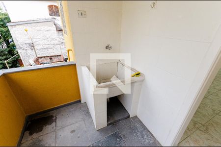 Casa para alugar com 80m², 2 quartos e 1 vaga Casa para alugar com 80m², 2 quartos e 1 vagaLavanderia