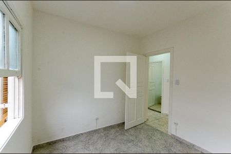 Quarto 2 de casa para alugar com 2 quartos, 80m² em Vila São Vicente, São Paulo