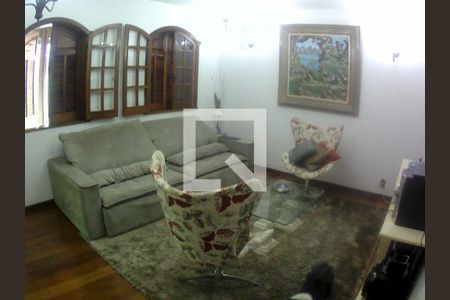 Casa à venda com 4 quartos, 250m² em Castelo, Belo Horizonte