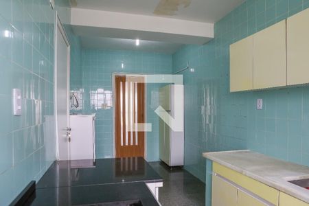 Cozinha de apartamento para alugar com 2 quartos, 110m² em Lapa, São Paulo