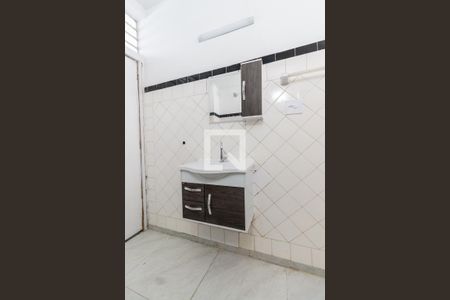 Banheiro de apartamento para alugar com 1 quarto, 49m² em Água Fria, São Paulo