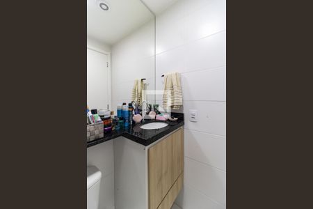 Apartamento à venda com 33m², 2 quartos e sem vagaBanheiro