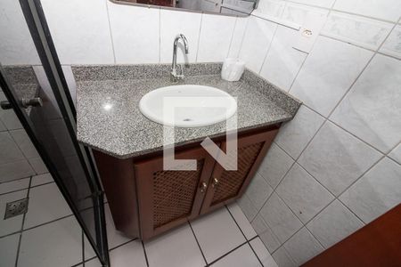 Apartamento para alugar com 61m², 2 quartos e sem vaga Apartamento para alugar com 61m², 2 quartos e sem vagaBanheiro