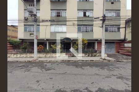 Apartamento para alugar com 72m², 2 quartos e 1 vagaFachada