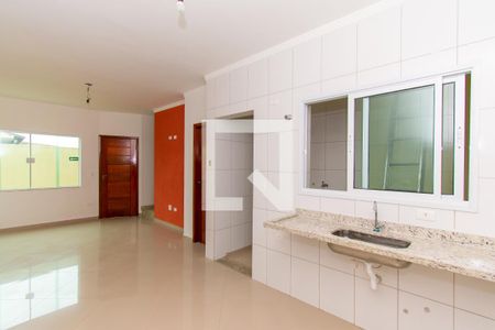 Casa de condomínio à venda com 112m², 2 quartos e 2 vagasCozinha