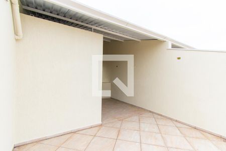 Casa de condomínio à venda com 112m², 2 quartos e 2 vagasQuintal