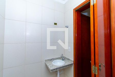 Casa de condomínio à venda com 112m², 2 quartos e 2 vagasBanheiro da Suíte 2