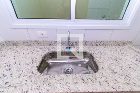 Casa de condomínio à venda com 112m², 2 quartos e 2 vagasCozinha