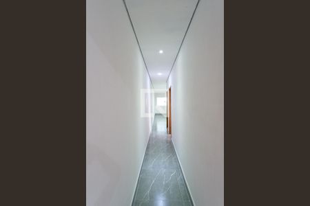 Corredor de casa para alugar com 2 quartos, 110m² em Vila Carrao, São Paulo