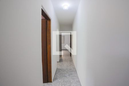 Casa à venda com 172m², 3 quartos e 2 vagas Casa à venda com 172m², 3 quartos e 2 vagasCorredor