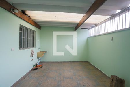 Casa à venda com 172m², 3 quartos e 2 vagas Casa à venda com 172m², 3 quartos e 2 vagasÁrea Externa