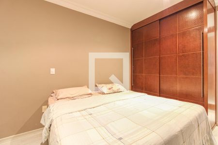 Apartamento à venda com 250m², 3 quartos e 2 vagasSuíte 2