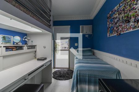 Apartamento à venda com 250m², 3 quartos e 2 vagasQuarto